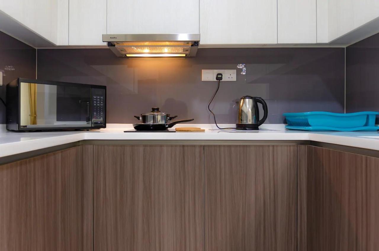 A Cozy & Comfy Suasana Suites In Johor Bahru Esterno foto