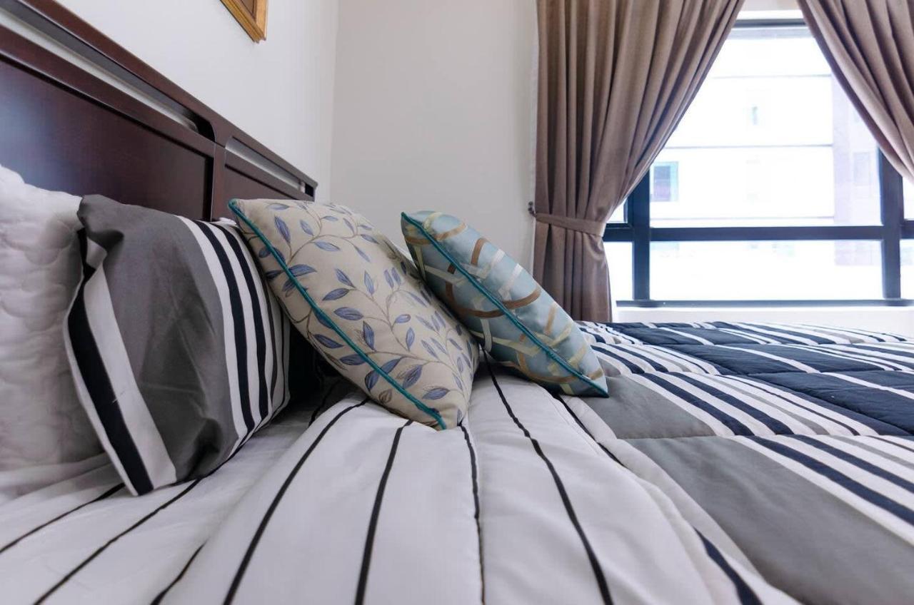 A Cozy & Comfy Suasana Suites In Johor Bahru Esterno foto